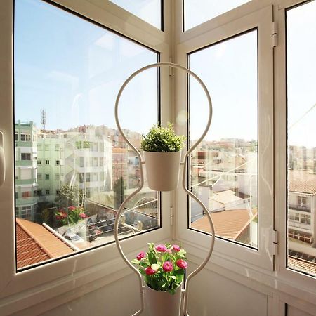 Poppy House In Anjos Apartment Lisbon Exterior photo